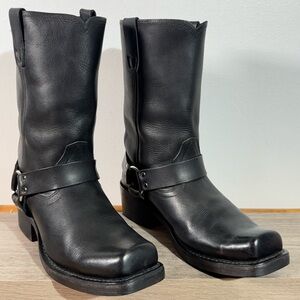 Durango Men's Leather Harness Boots Size 11 D Motorcycle Black DB510 Square Toe